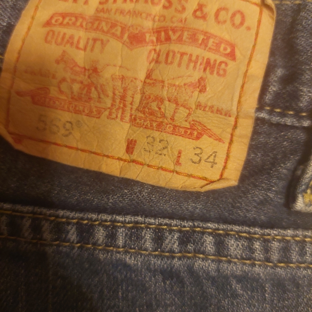 Man's levi